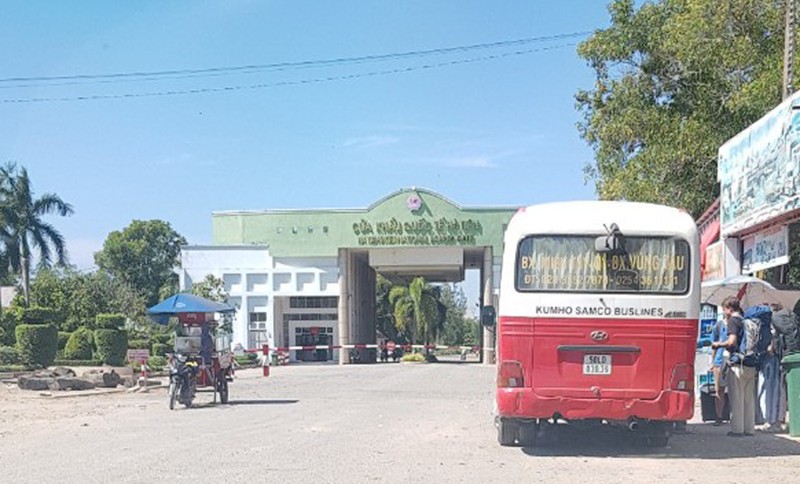 Gia dinh noi gi khi cong an thong tin 'giang ho' Teo Mo bi khoi to toi Danh bac?