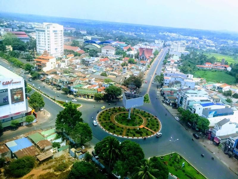 Đắk Lắk: Năng lực 3 nhà thầu trúng gói làm đường tại Krông Năng - Hình 4 Dak Lak: Nang luc 3 nha thau trung goi lam duong tai Krong Nang-Hinh-4