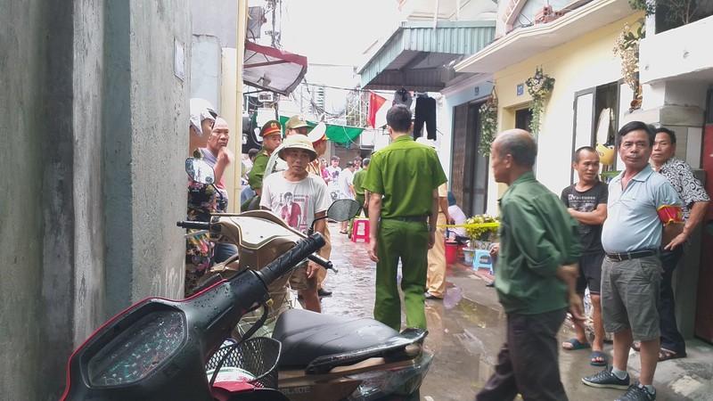 Hien truong vu no lon khien ngoi nha tan hoang, 1 nguoi phu nu tu vong thuong tam-Hinh-4