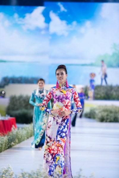 Festival Ao dai 2019: Quy tu hang tram hoa hau, nguoi mau, dien vien noi tieng-Hinh-6