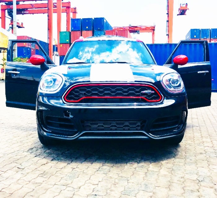 MINI John Cooper Works da duoc cap cang Viet Nam, ra mat gioi me xe vao thang 4 toi-Hinh-5