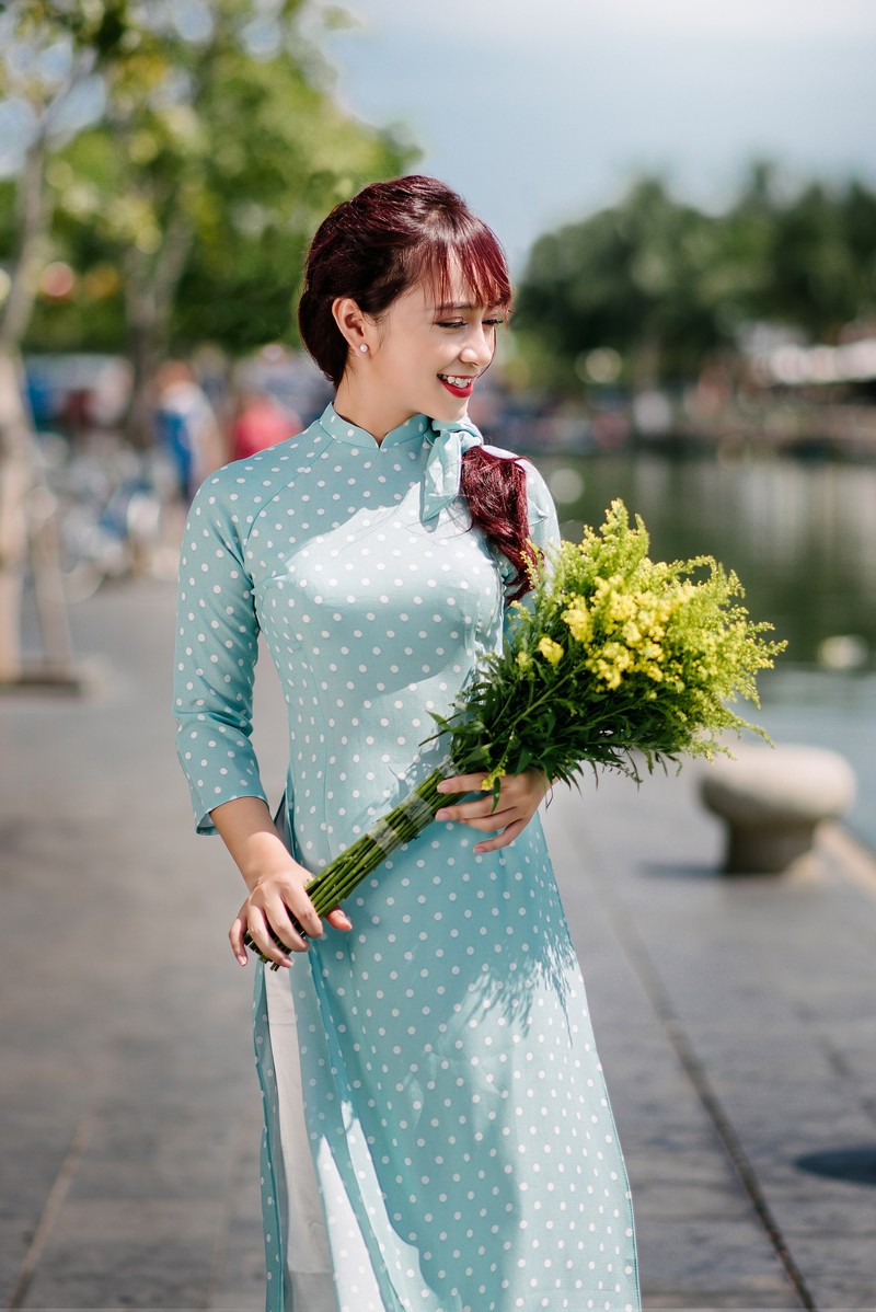 Gia Han, giong ca tru tinh Sao Mai dam tham trong ta ao dai truyen thong-Hinh-14