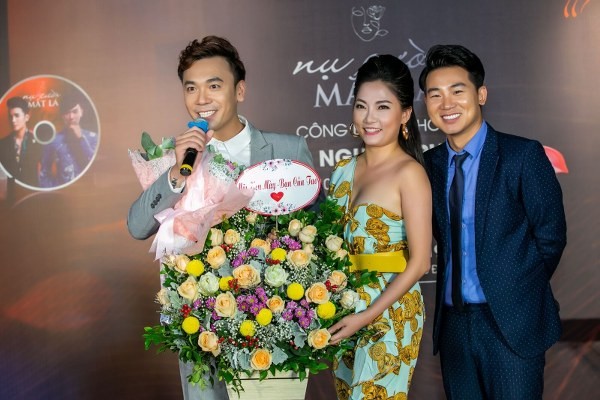 Ca si Le Viet Anh lam liveshow 'Uoc nguyen phu sa' ky niem 10 nam ca hat-Hinh-7