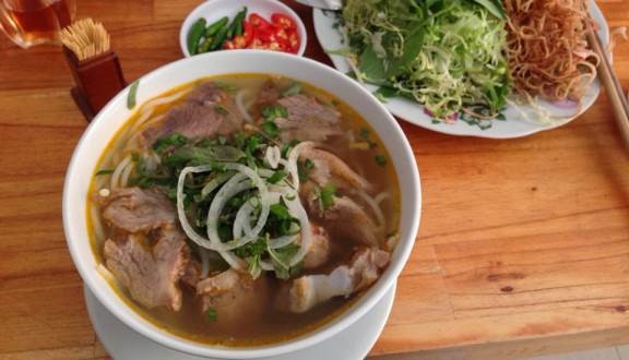 10 mon bun cua Viet Nam noi danh tren bao nuoc ngoai-Hinh-2