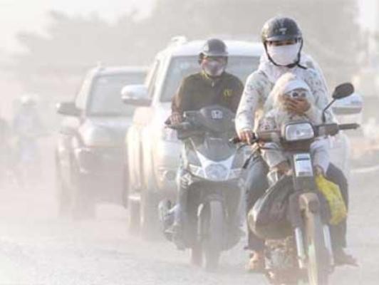 O nhiem khong khi o Ha Noi: Rat nguy hiem voi tre em