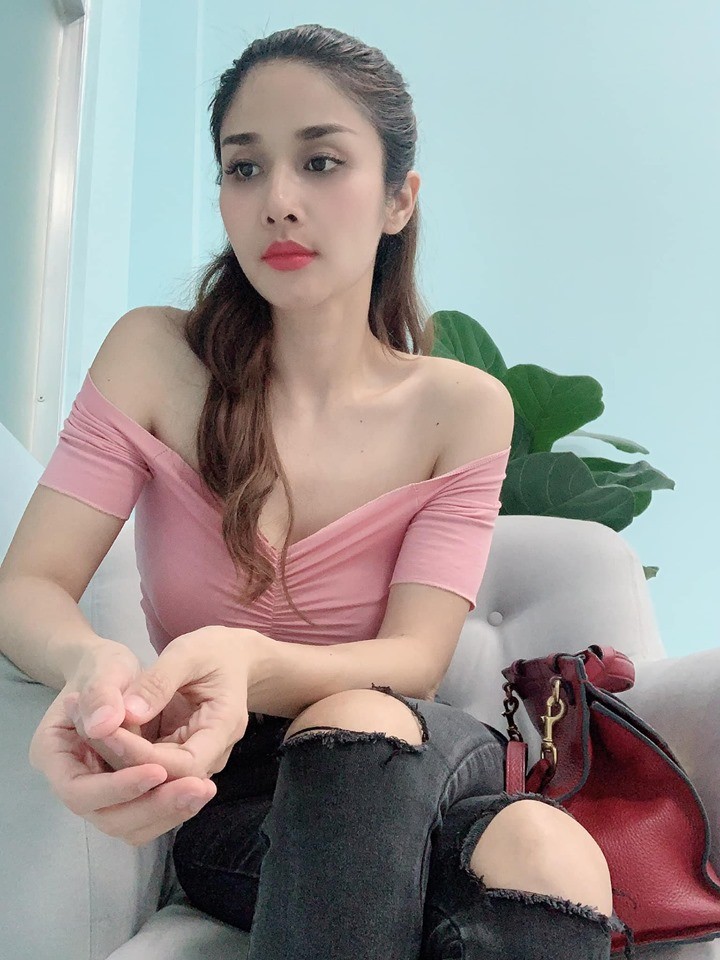 Hotgirl Thao Trang 'vung trom voi con chong' an mac cuc nong bong, goi cam-Hinh-5