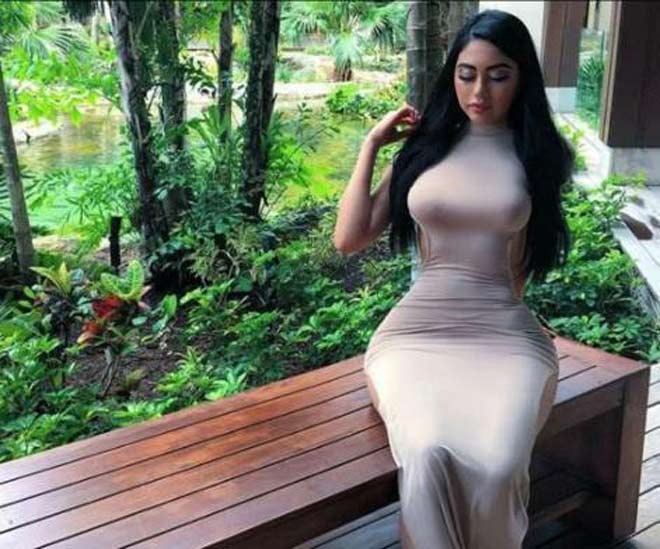 Hon ca Kim Kardashian, co mot nguoi mau khac so huu vong ba nong bong-Hinh-3