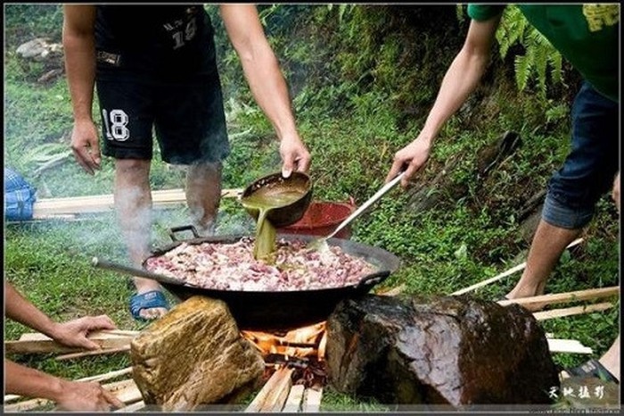 Dac san thuong hang mon lau phan bo nghe thoi cung khong dam thu-Hinh-8