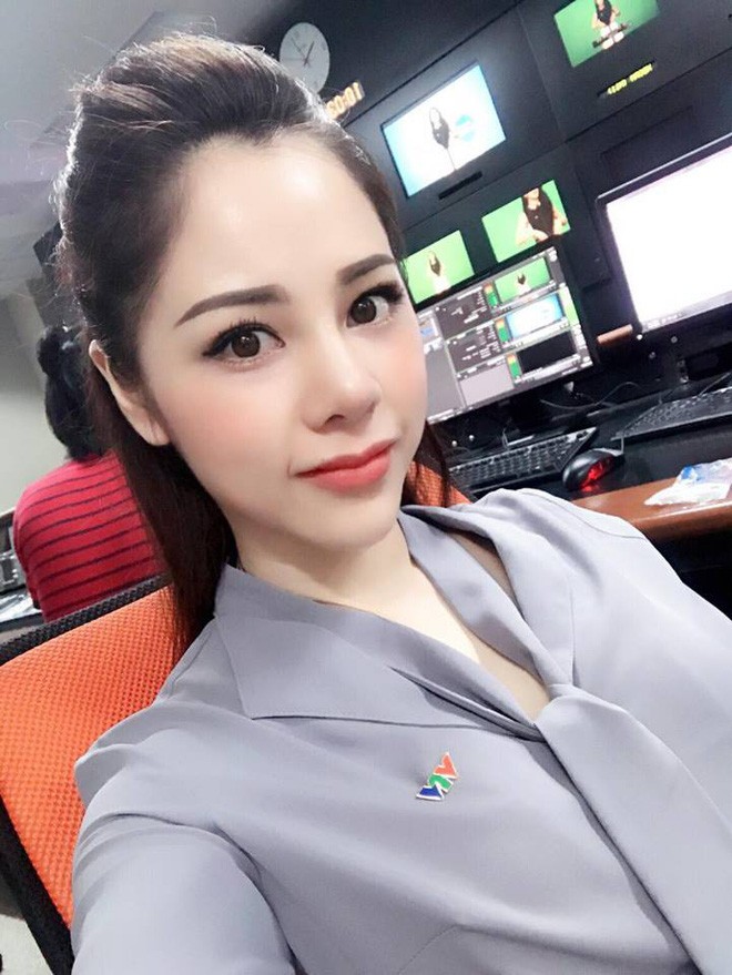 Nguoi yeu Huynh Anh nco gu thoi trang goi cam het nac-Hinh-3