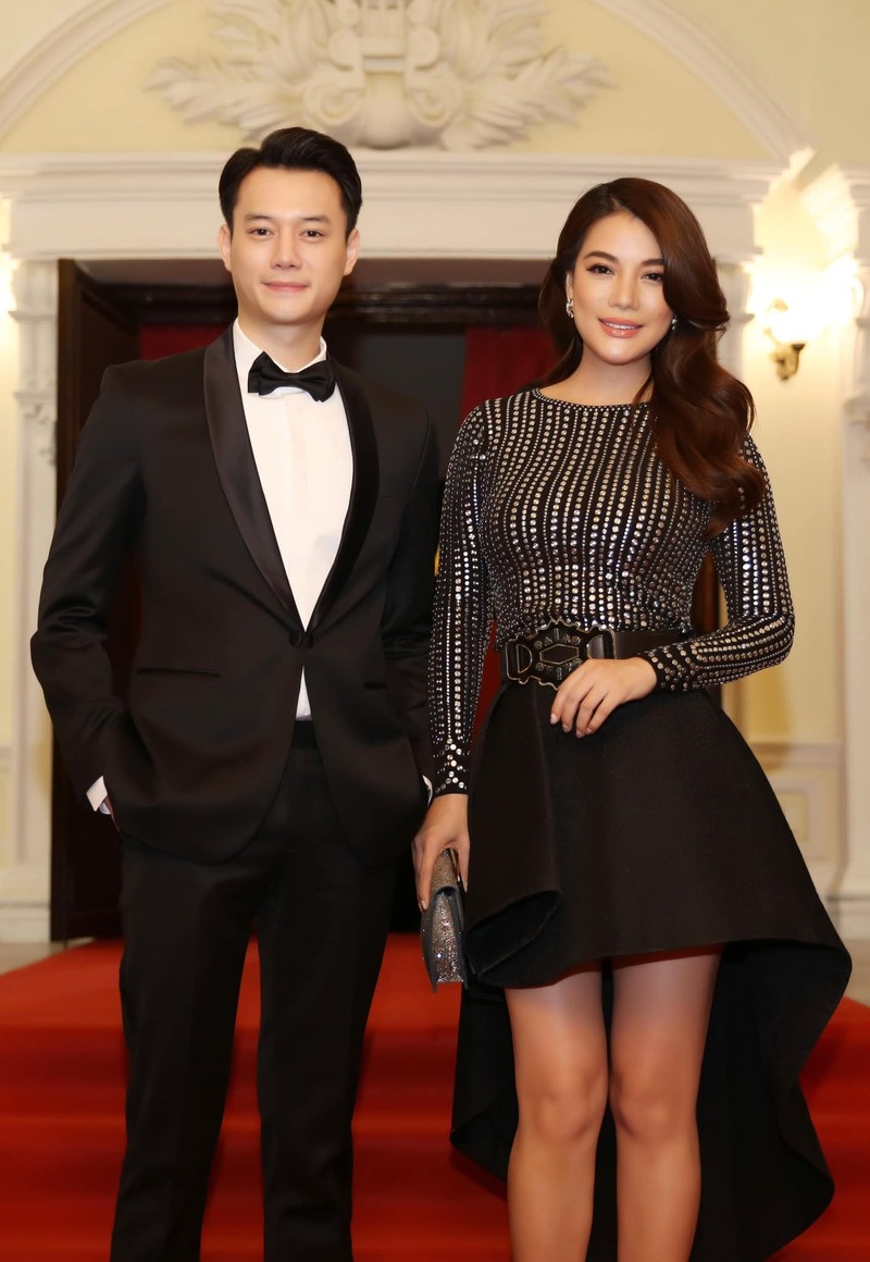 Ban trai tin don Truong Ngoc Anh so huu gu thoi trang lich lam-Hinh-2