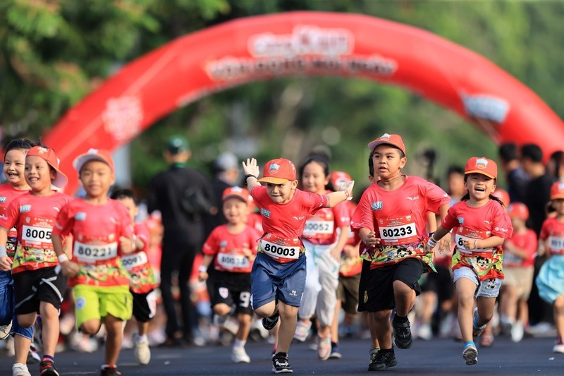 Bung no duong dua KUN Happy Run Can Tho-Hinh-11