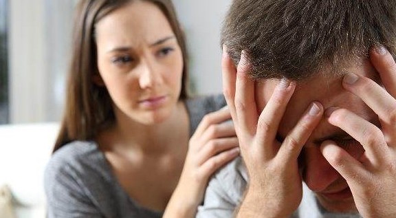 3 đặc điểm trên khuôn mặt cho thấy dấu hiệu bị ung thư - Hình 2 3 dac diem tren khuon mat cho thay dau hieu bi ung thu-Hinh-2