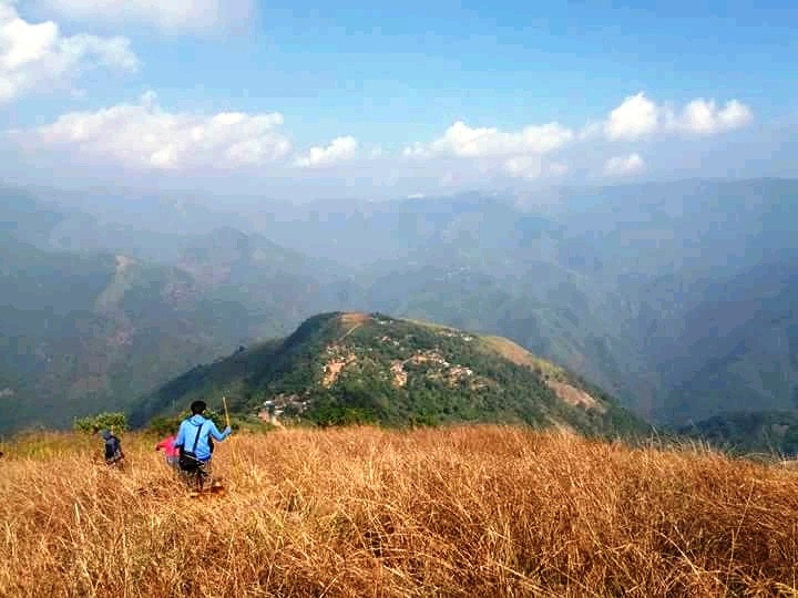 Doc dao ngoi lang goi ten nhau bang tieng huyt sao-Hinh-6