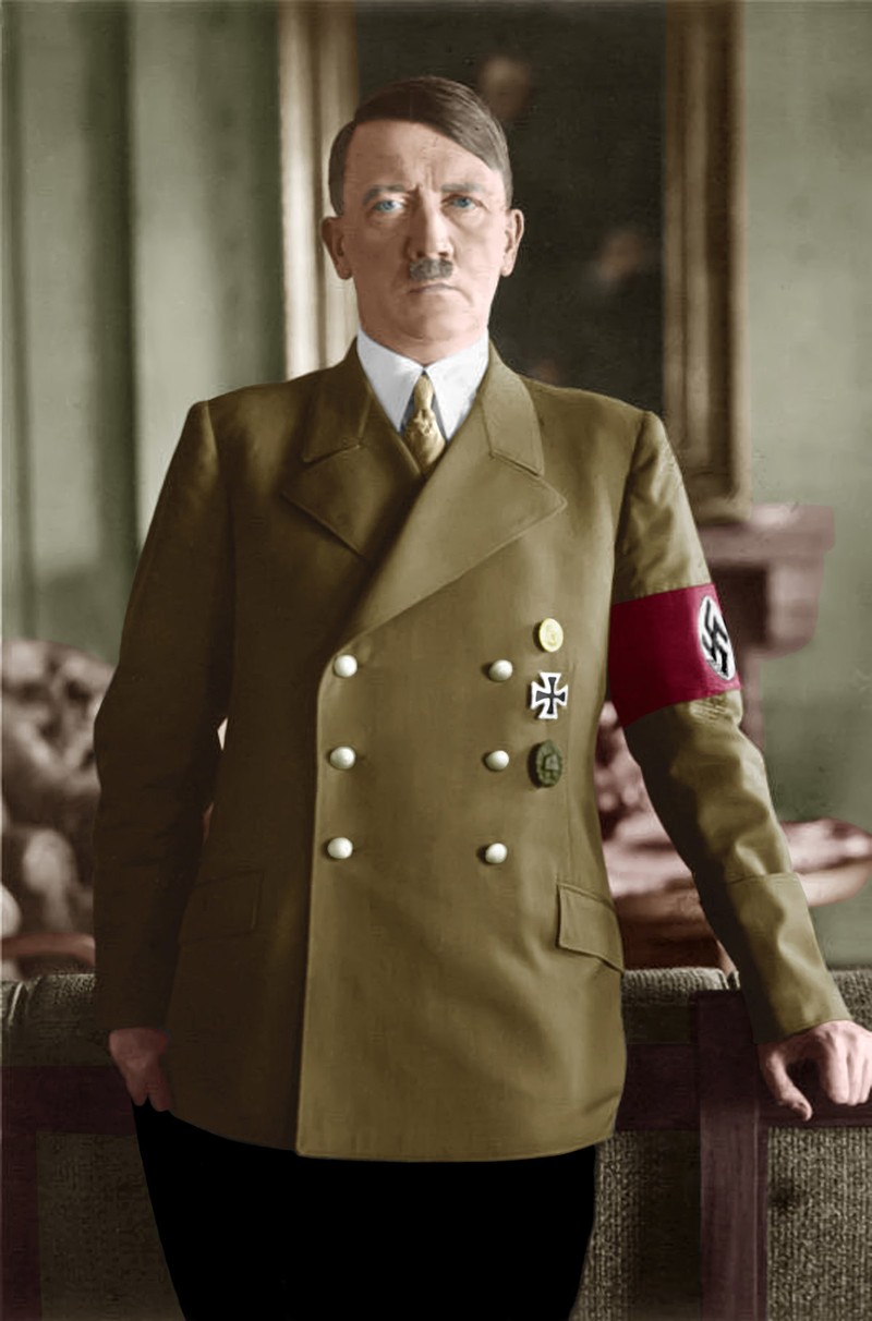 Mệnh lệnh cuối cùng của trùm Hitler được hé lộ - Hình 7 Menh lenh cuoi cung cua trum Hitler duoc he lo-Hinh-7