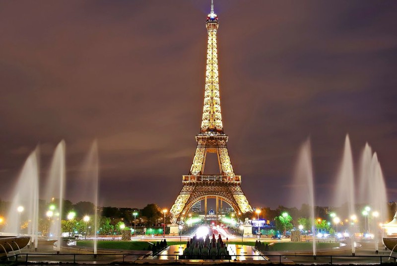 He lo bi mat ve thap Eiffel noi tieng the gioi-Hinh-10