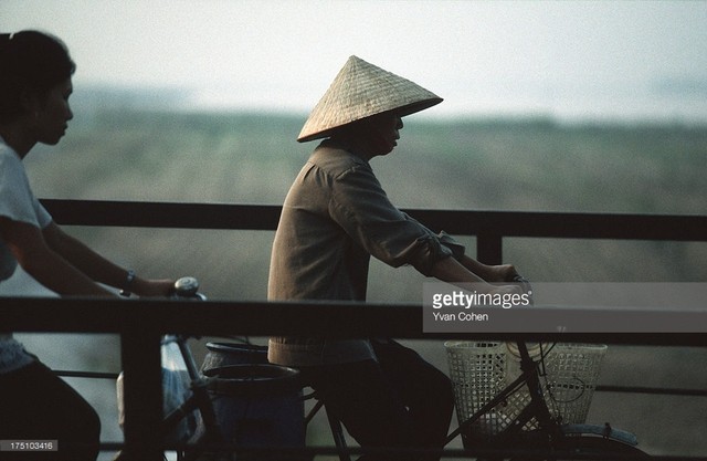 Pho nhay nguoi Anh da luu lai mot Ha Noi nam 1996 cuc moc mac-Hinh-3