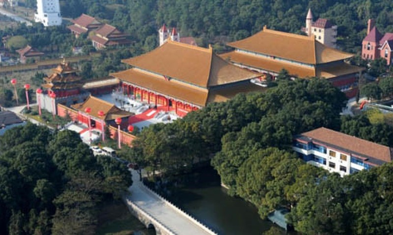 Kho bau trong gieng Tu Cam Thanh vi sao chua duoc truc vot?-Hinh-4