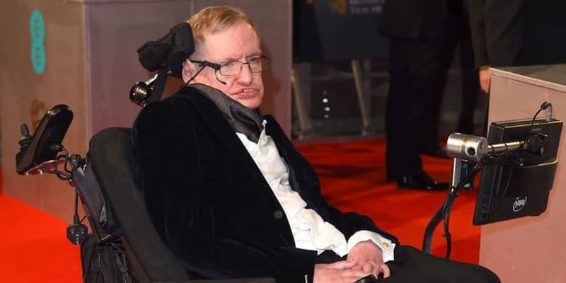 Co may thoi gian duoi goc nhin cua thien tai vat ly Stephen Hawking-Hinh-9