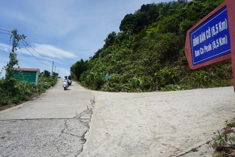 Sau hang loat tai nan thuong tam, Da Nang chi tien ty lap bien bao o Son Tra-Hinh-2