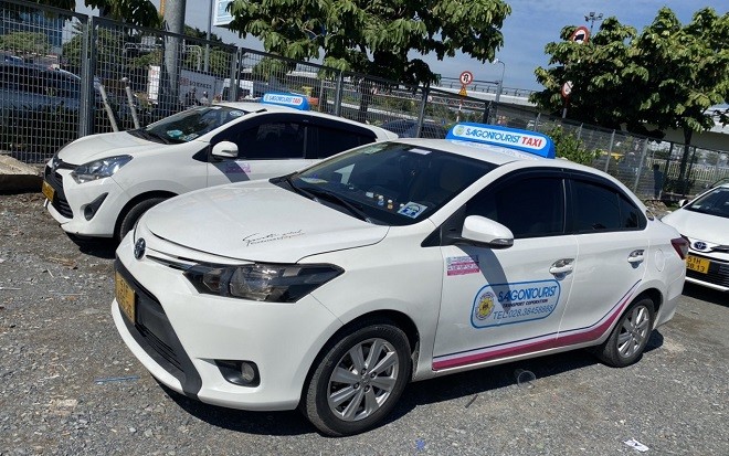 Sai Gon Tourist taxi va cac lum xum