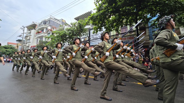 Hinh anh dieu hanh, dieu binh le ky niem 70 nam chien thang Dien Bien Phu-Hinh-2