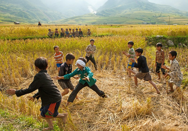 Nhung tro choi tuyet voi goi nho 'tuoi tho du doi' cua cac the he