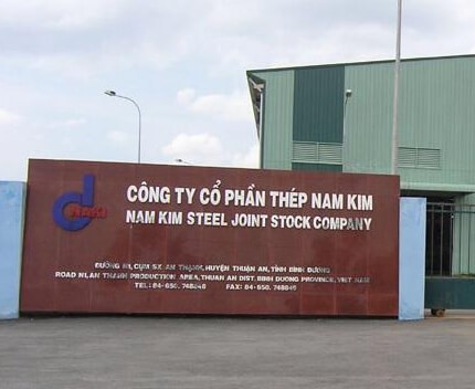 Thep Nam Kim chao ban 131,6 trieu co phieu, gia thap hon 51,1% thi truong