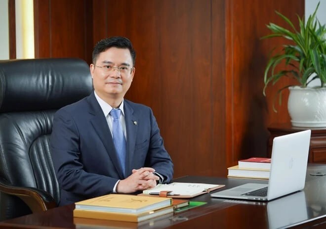 CEO Nguyen Thanh Tung duoc bo nhiem lam Chu tich Vietcombank