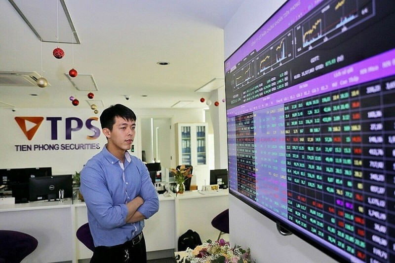 Chung khoan Tien Phong (TPS) vay 1.500 ty dong tu Vietcombank