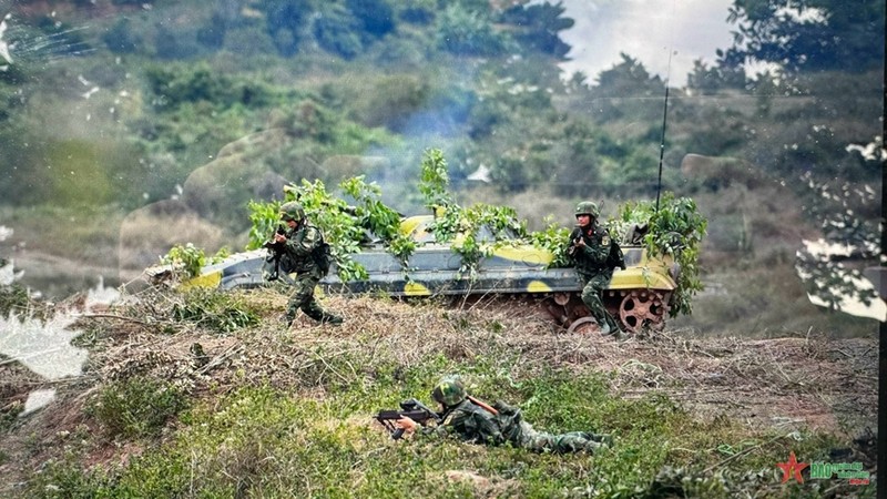 Bài học xây dựng quân đoàn chủ lực từ Đại thắng mùa xuân 1975 - Hình 4 Bai hoc xay dung quan doan chu luc tu Dai thang mua xuan 1975-Hinh-4