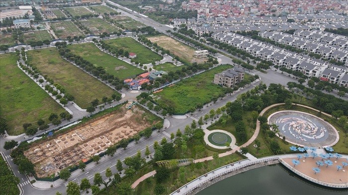 Tap doan Nam Cuong 'om' loat du an bat dong san nhung loi nhuan di xuong