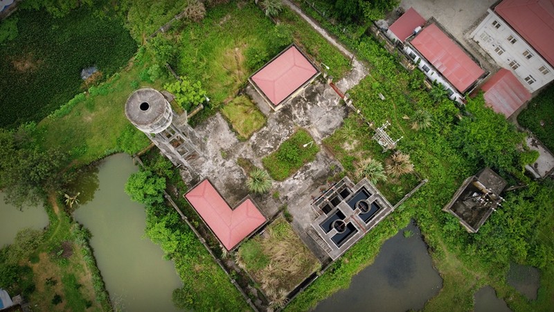 Ninh Binh: Xot xa nha may nuoc sach tien ty bo hoang nhieu nam-Hinh-2