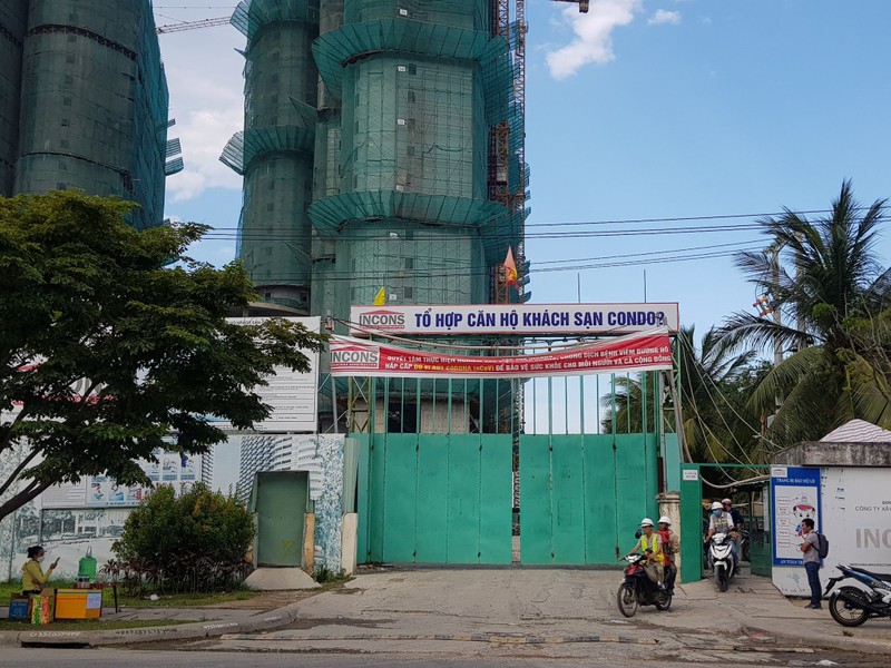 Can canh du an khach san CONDO 2 Da Nang noi co cong nhan roi lau tu vong