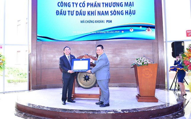 PSH tang kich tran ngay dau chao san: Co dang mat gui vang khi dong tien kinh doanh am