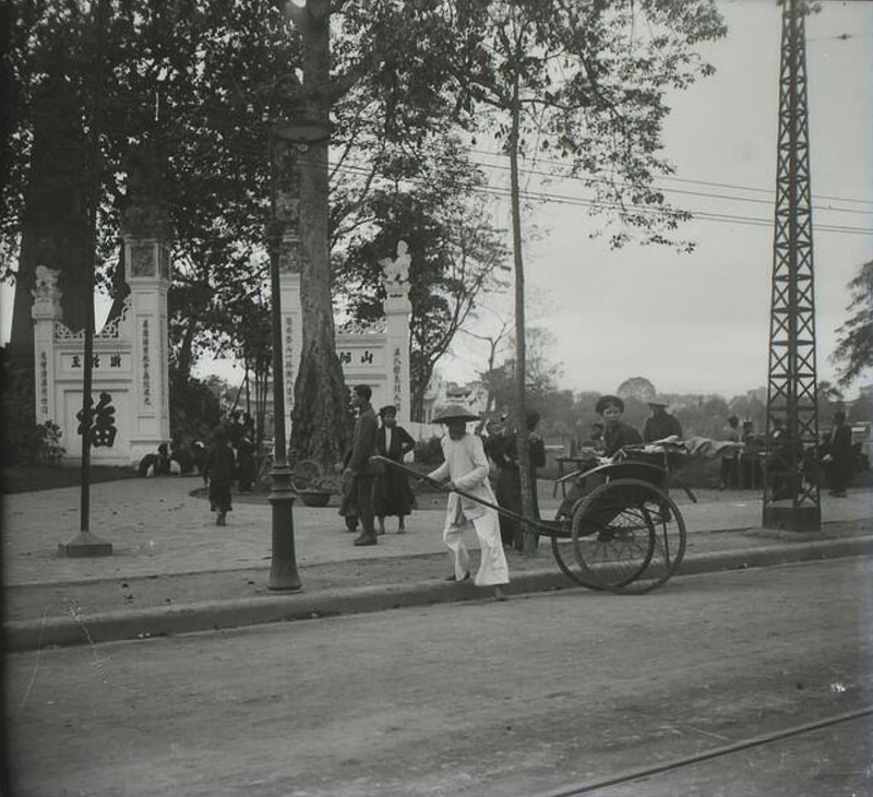 100 nam truoc, cu dan Ha Noi don Tet co truyen ra sao?-Hinh-10