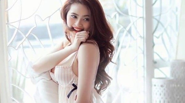 Hotgirl Viet lo canh nong, nguoi buon ma tuy kiem tien dong-Hinh-3