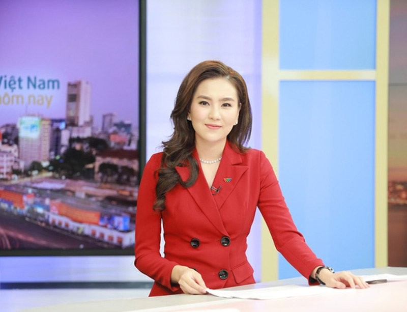 My nhan thoi tiet VTV khien dan tinh phat sot voi 3 vong chuan det