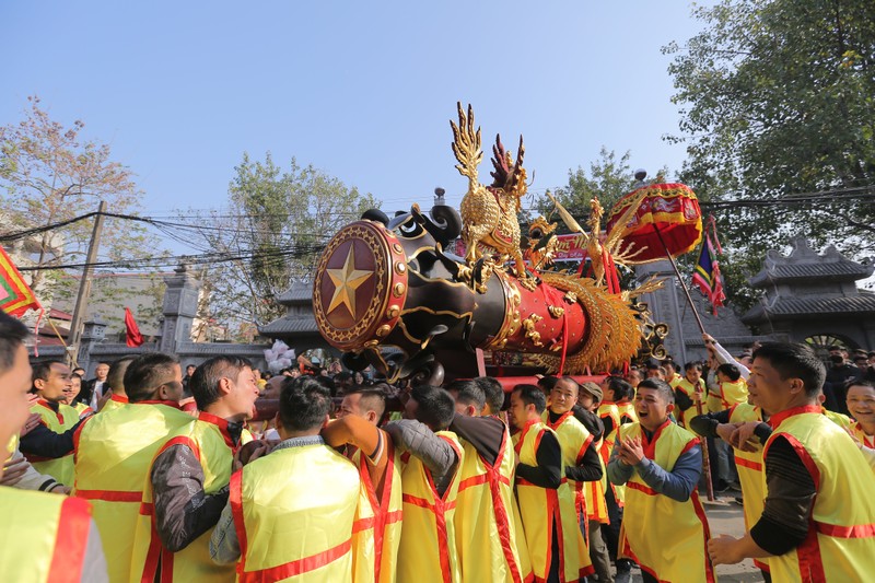 Di xem le hoi ruoc phao lang Dong Ky o Bac Ninh-Hinh-5