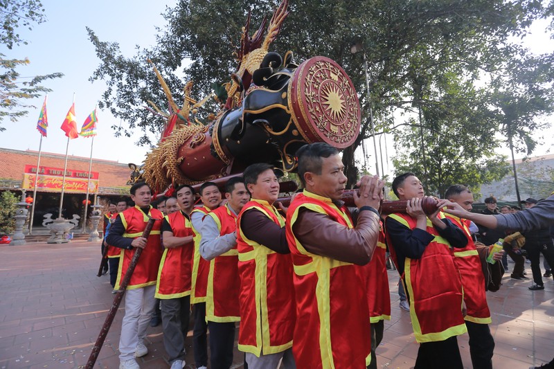 Di xem le hoi ruoc phao lang Dong Ky o Bac Ninh-Hinh-7