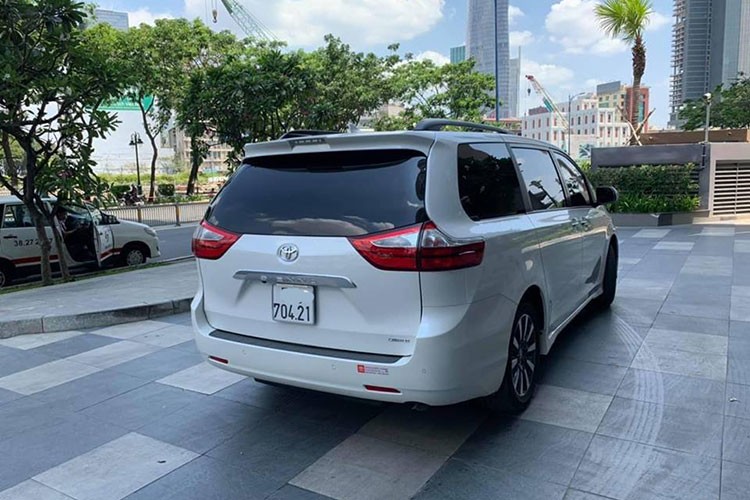 Toyota Sienna da qua su dung gia 4,3 ty o Sai Gon-Hinh-10