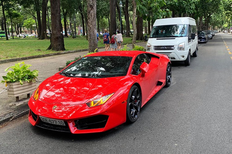 Can canh Lamborghini Huracan LP 580-2 cua dai gia Ha Noi ban gia 13 ty-Hinh-10