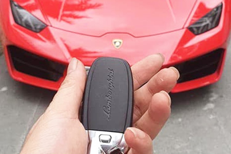 Can canh Lamborghini Huracan LP 580-2 cua dai gia Ha Noi ban gia 13 ty-Hinh-8