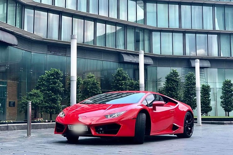 Can canh Lamborghini Huracan LP 580-2 cua dai gia Ha Noi ban gia 13 ty