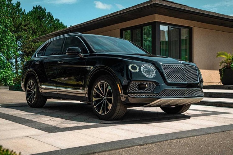 SUV hang sang Bentley Bentayga chong dan 11,5 ty dong