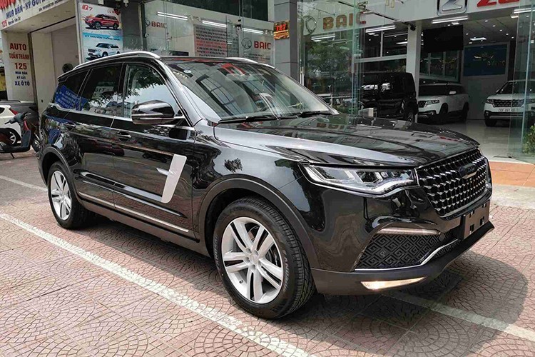 Ngam 'ngoai hinh' Zotye Z8 voi gia tu 758 trieu dong