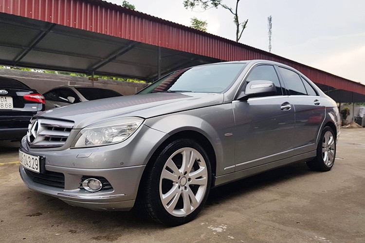 Can canh xe sang Mercedes C200 chi 400 trieu dong-Hinh-12