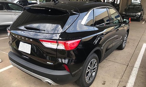 Ro thong tin Ford Escape 2020 chinh hang da ve toi Viet Nam-Hinh-3