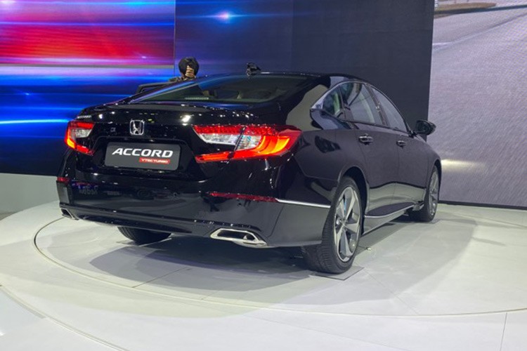 Can canh Honda Accord 2019 tu 1,32 ty o Viet Nam-Hinh-4