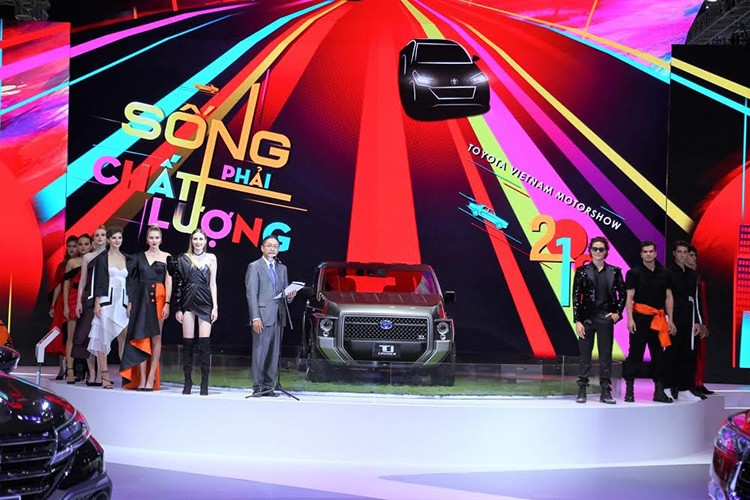 Vì sao Toyota không có xe mới tại Triển lãm ôtô Việt Nam 2019? Vi sao Toyota khong co xe moi tai Trien lam oto Viet Nam 2019?