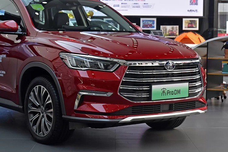 Chiêm ngưỡng 'xe Tàu' BYD 7 chỗ dưới 600 triệu tại Việt Nam - Hình 4 Chiem nguong 'xe Tau' BYD 7 cho duoi 600 trieu tai Viet Nam-Hinh-4